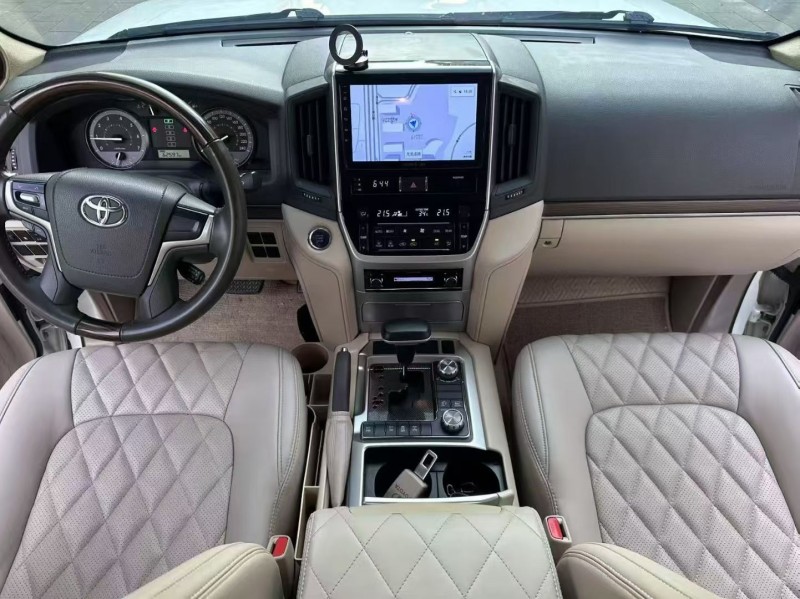 佛山20年丰田兰德酷路泽3