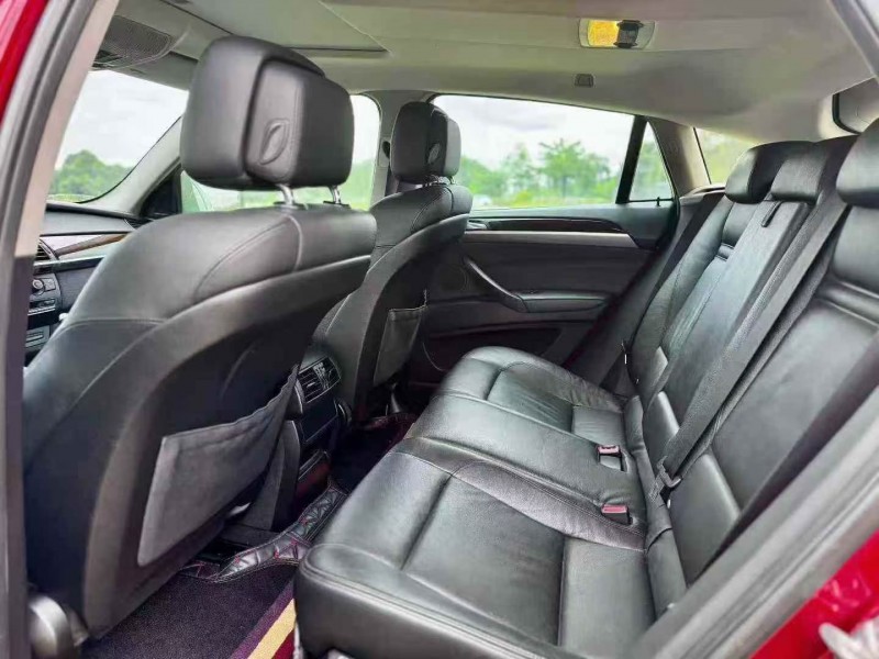 汕头12年宝马X65