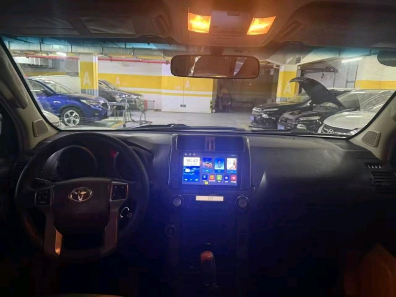 武汉13年丰田普拉多4