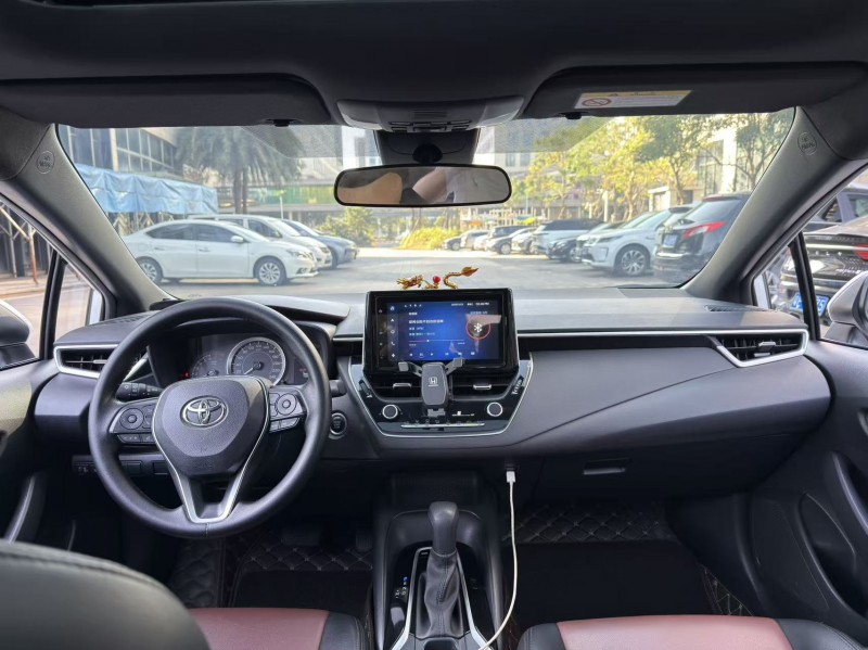 佛山22年丰田雷凌6