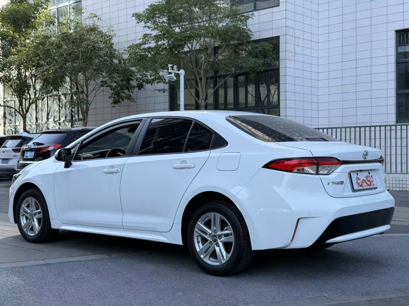 佛山22年丰田雷凌7