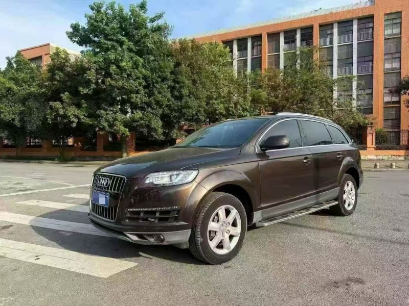 北海15年奥迪Q73