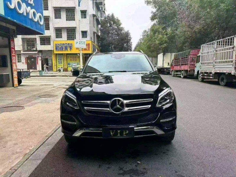 邵阳19年奔驰GLE1