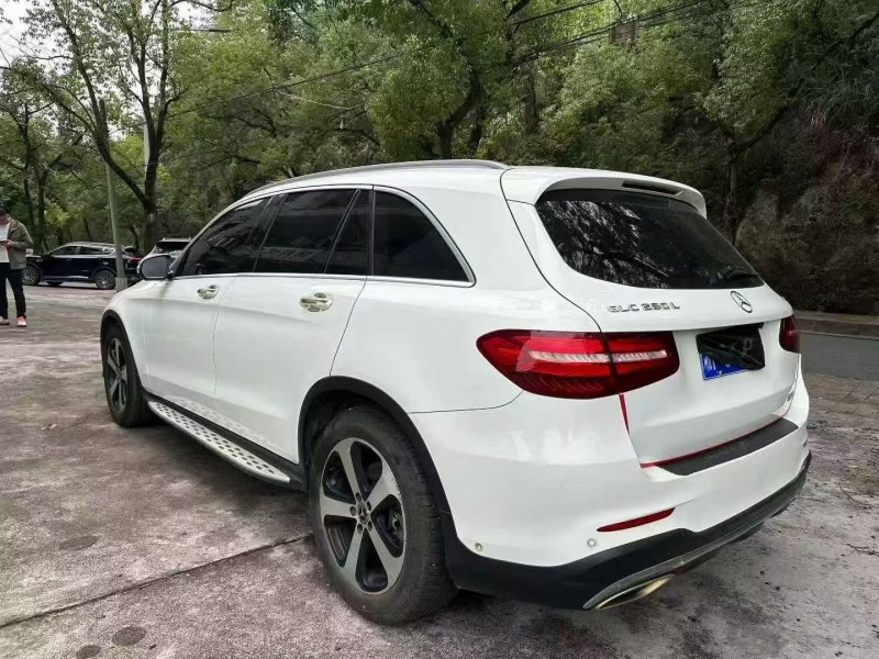 衡阳19年奔驰GLC6