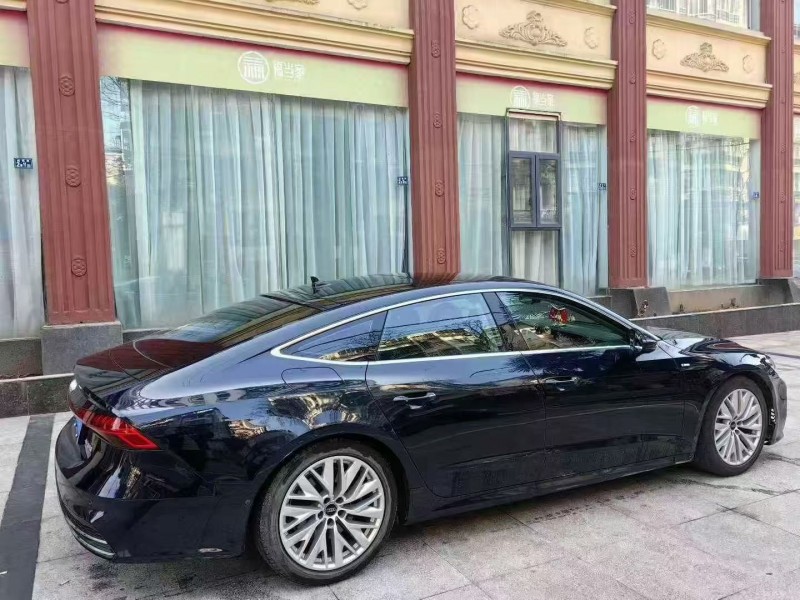 鄂州21年奥迪A7L7