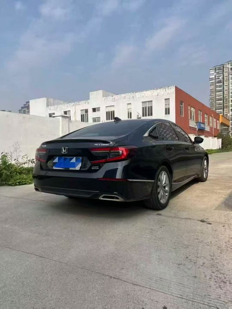 新余23年本田雅阁8