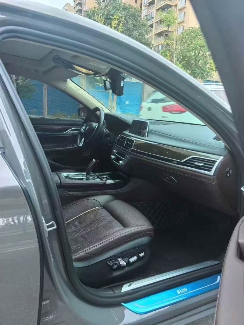 邵阳21年宝马7系6