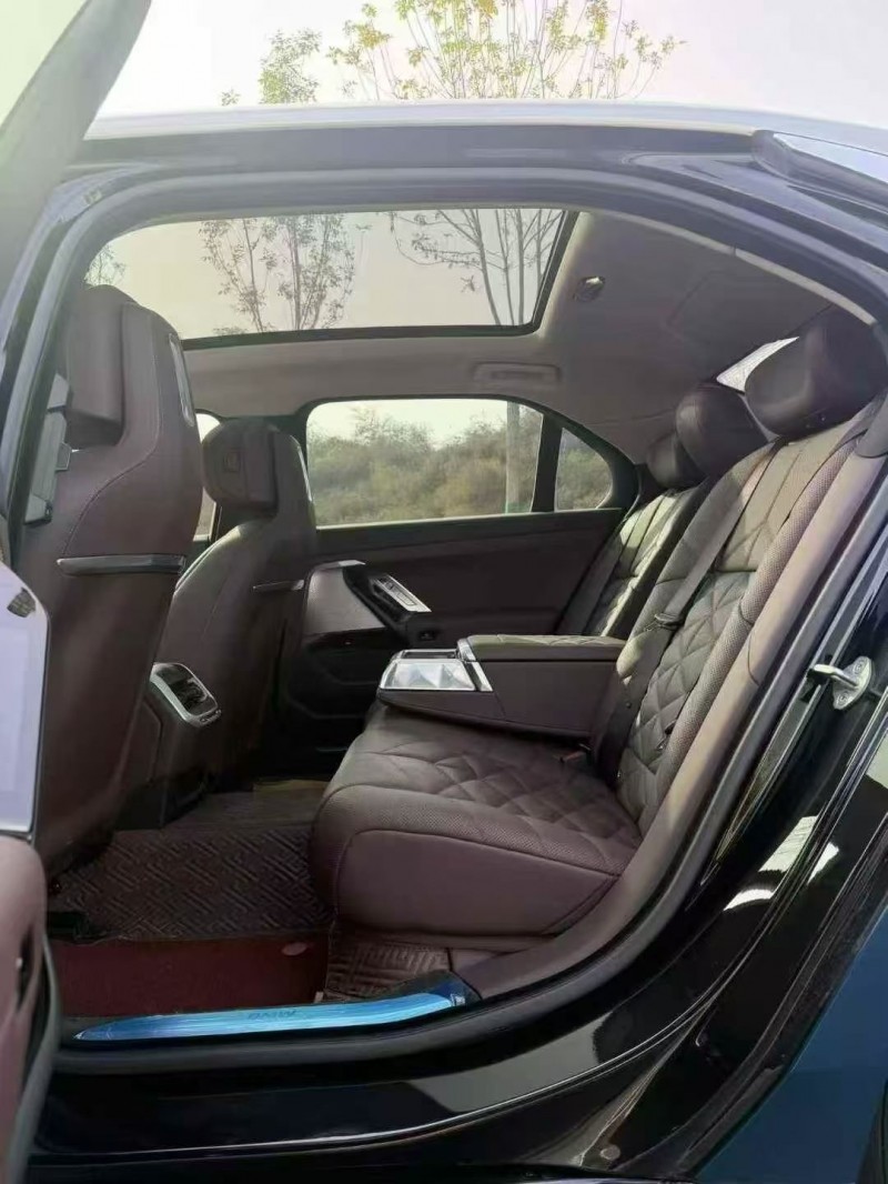 邯郸24年宝马7系7