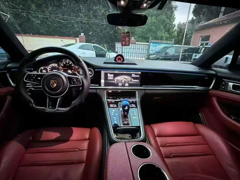 淄博18年保时捷帕拉梅拉6