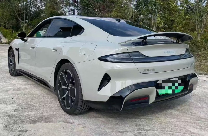 张家界24年小米SU78