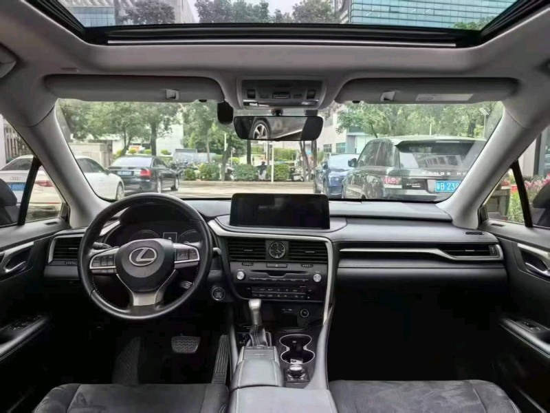 广州22年雷克萨斯RX6