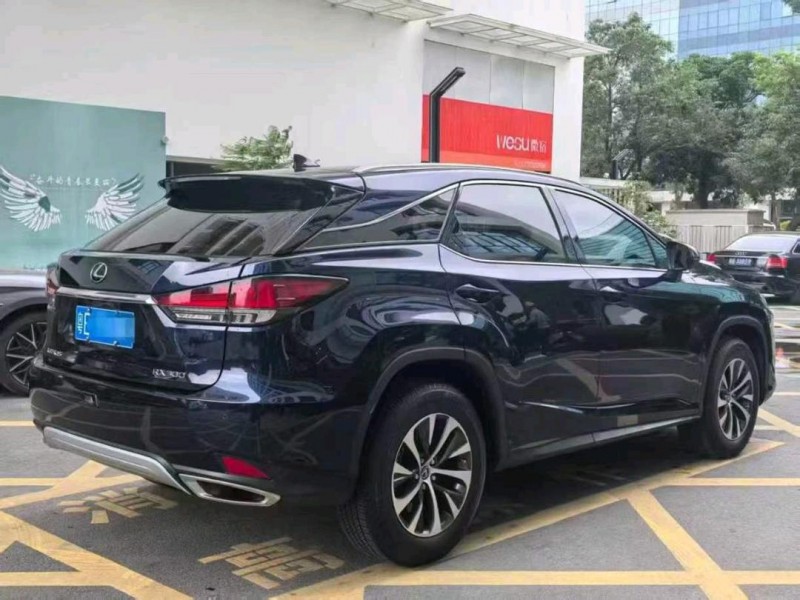 广州22年雷克萨斯RX7