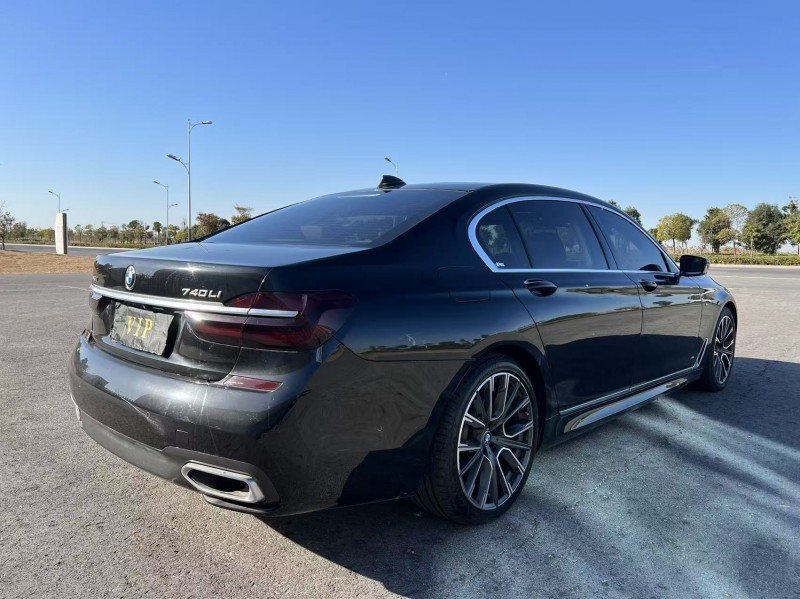 盐城18年宝马7系8