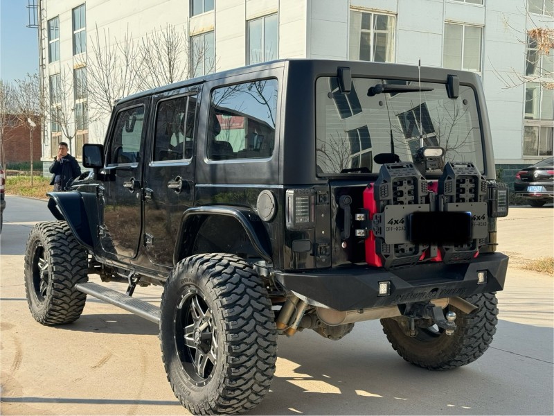 新乡15年Jeep牧马人7