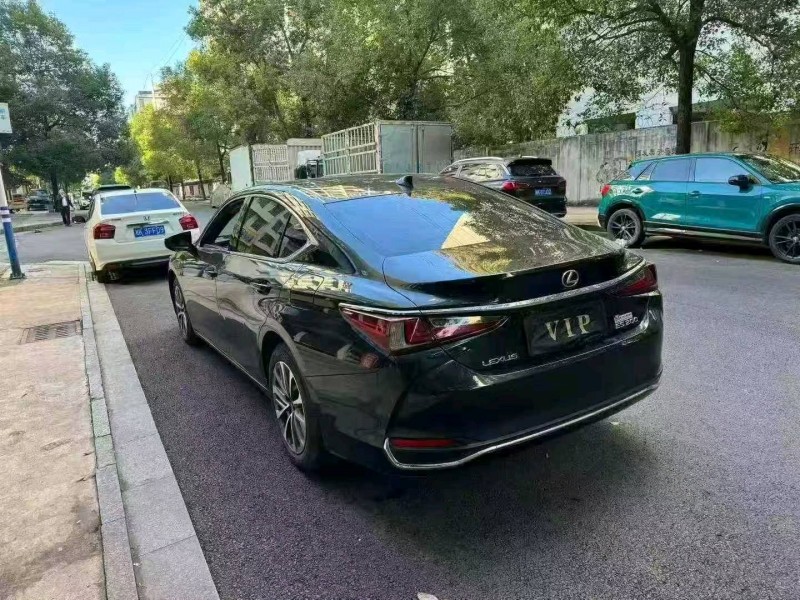 长沙24年雷克萨斯ES5