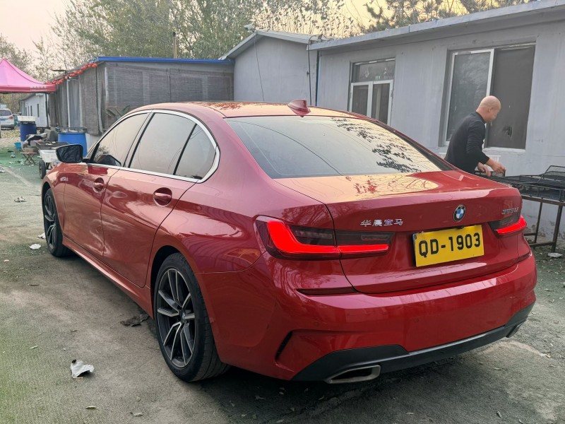 青岛22年宝马3系7