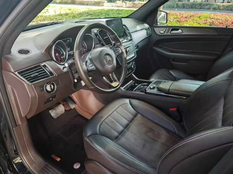 襄阳19年奔驰GLE5