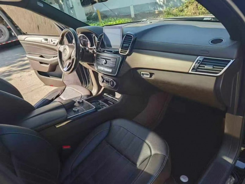 襄阳19年奔驰GLE7