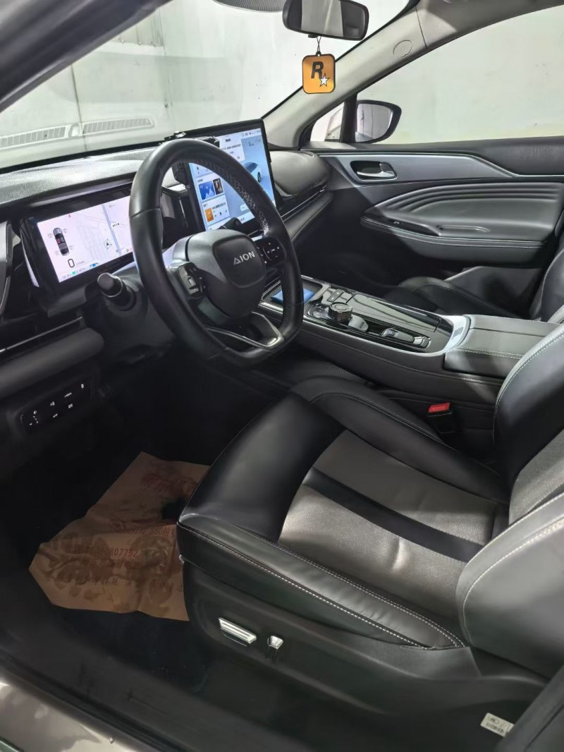 襄阳24年传祺埃安S4