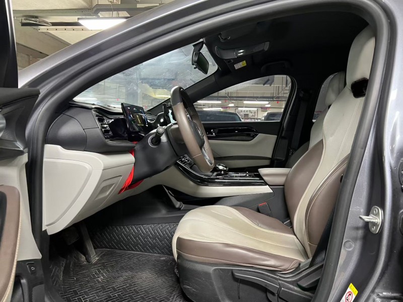 成都24年比亚迪秦3