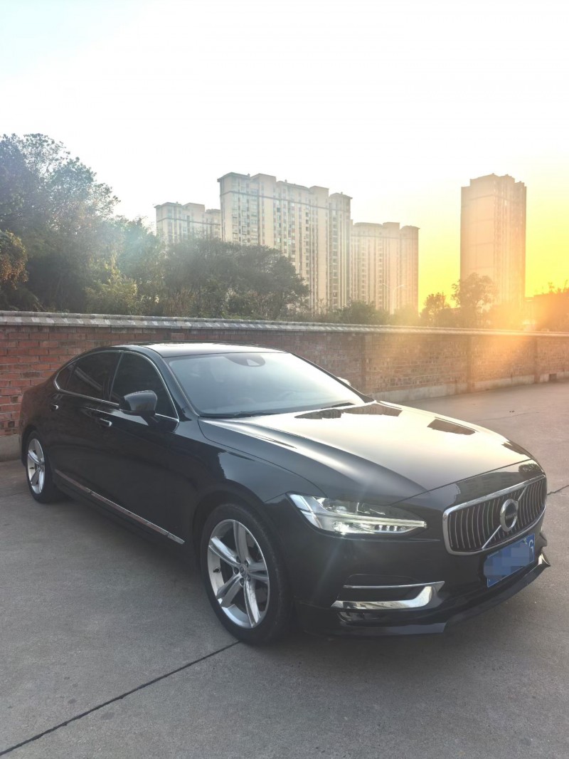 襄阳19年沃尔沃S903