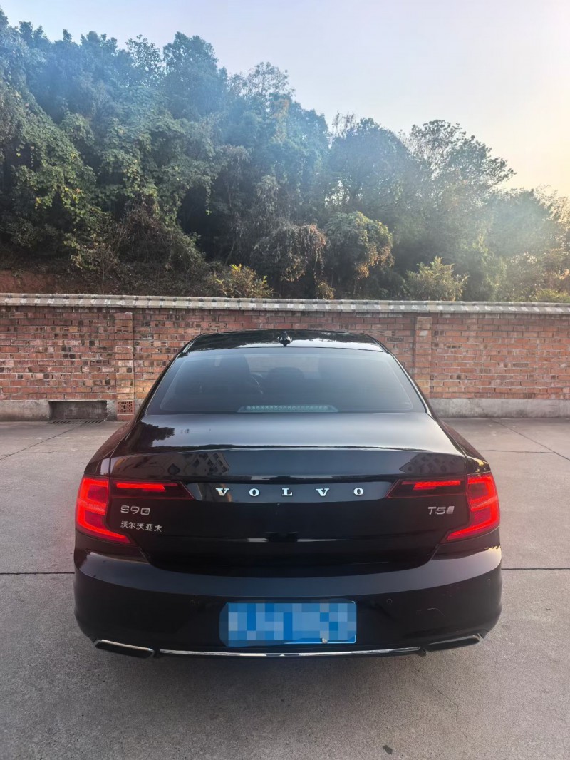 襄阳19年沃尔沃S908
