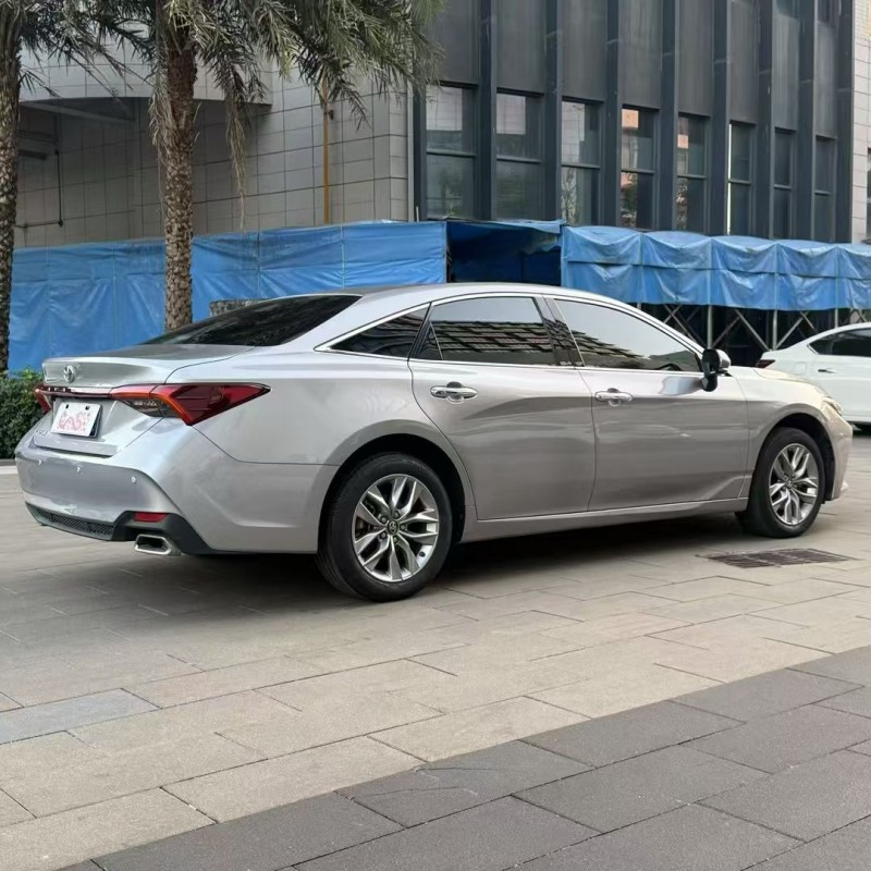 佛山22年丰田亚洲龙5