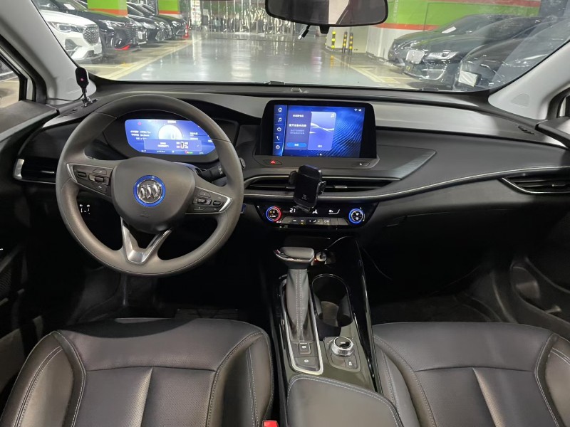 成都24年别克微蓝4