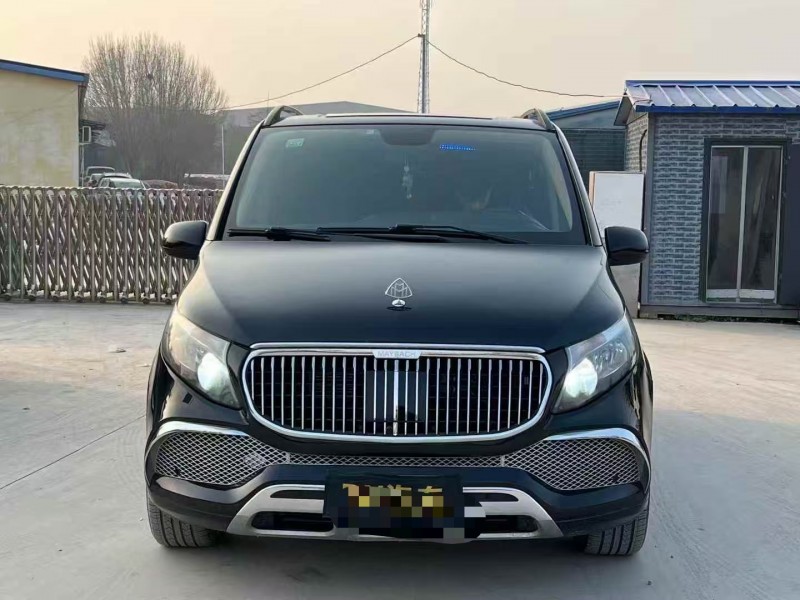 菏泽19年奔驰威霆1