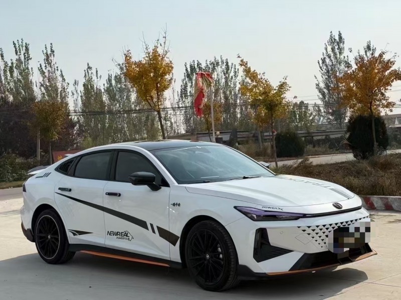 菏泽25年长安汽车UNI2