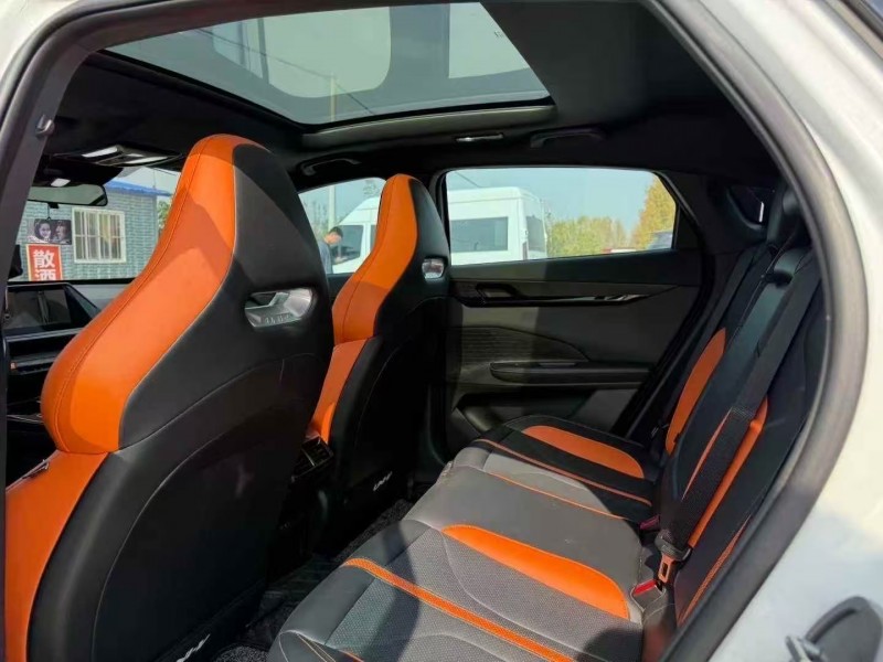 菏泽25年长安汽车UNI5