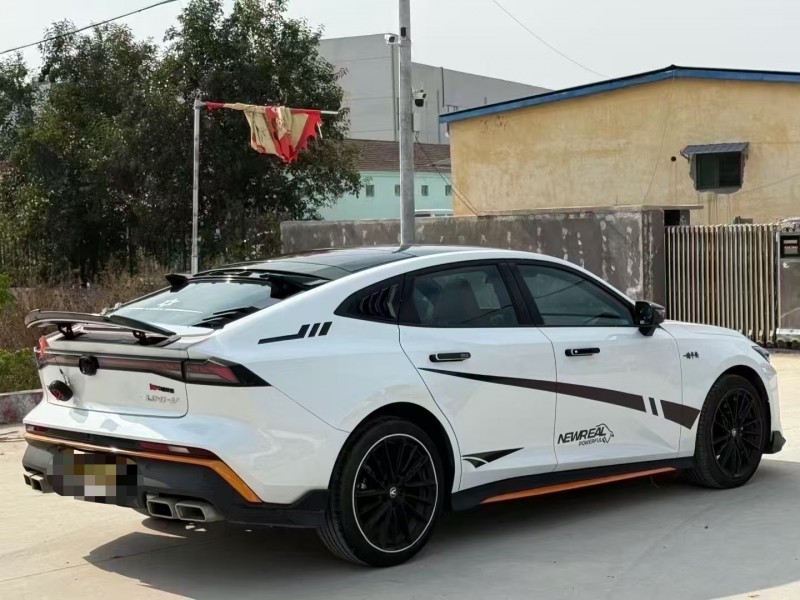 菏泽25年长安汽车UNI7