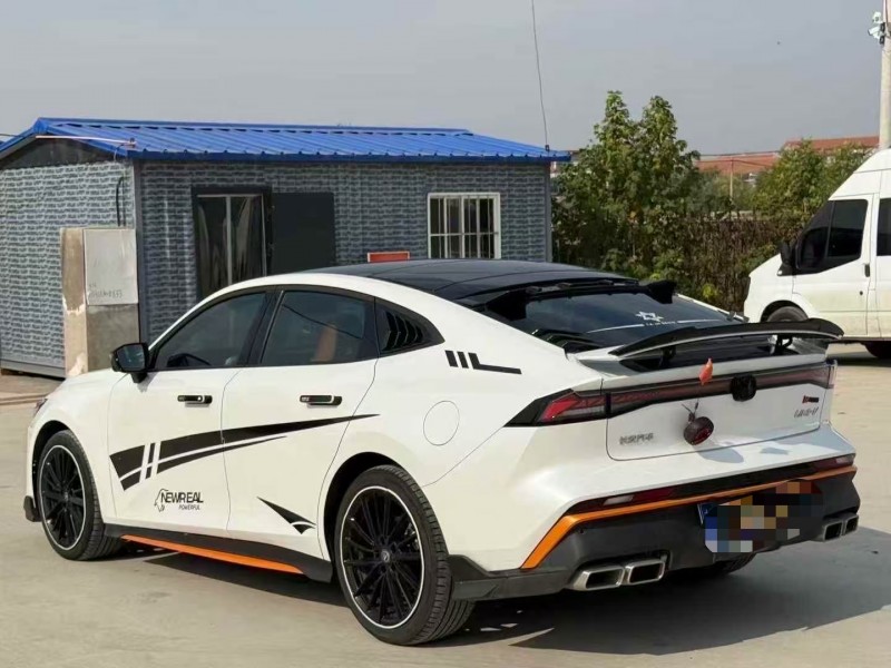 菏泽25年长安汽车UNI8