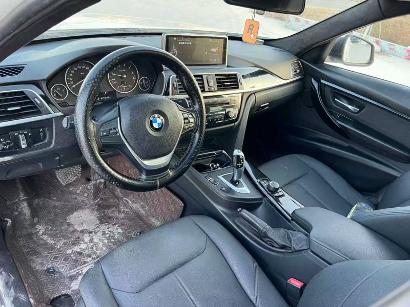 菏泽17年宝马3系6