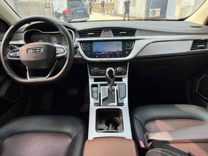 菏泽20年吉利帝豪4