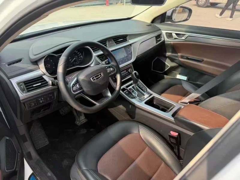 菏泽20年吉利帝豪6