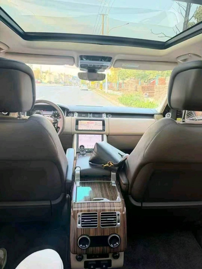 娄底19年路虎揽胜行政5