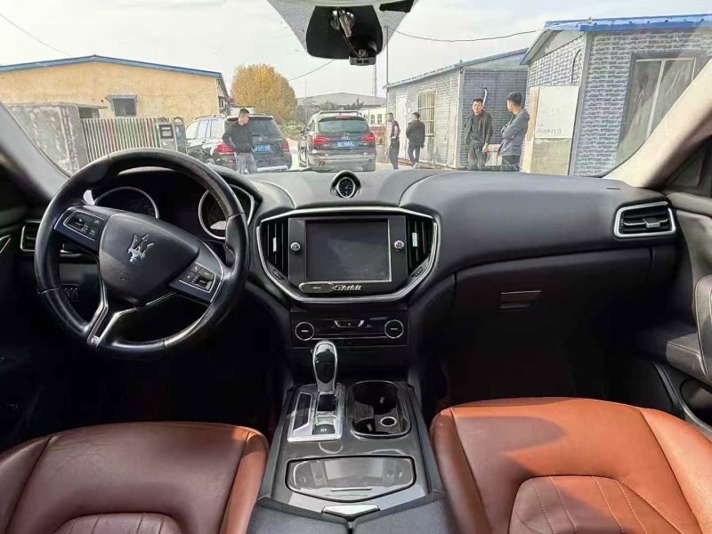 菏泽16年玛莎拉蒂Ghibli4