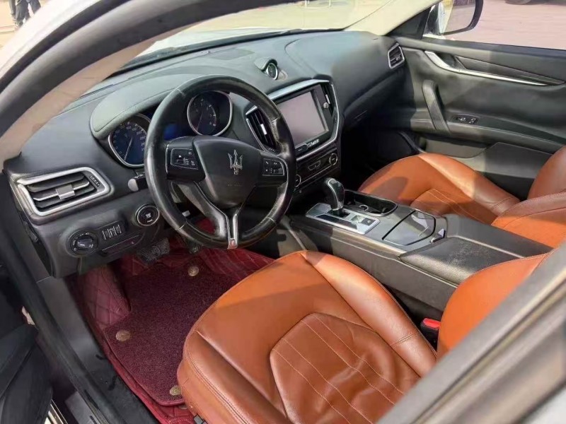 菏泽16年玛莎拉蒂Ghibli6