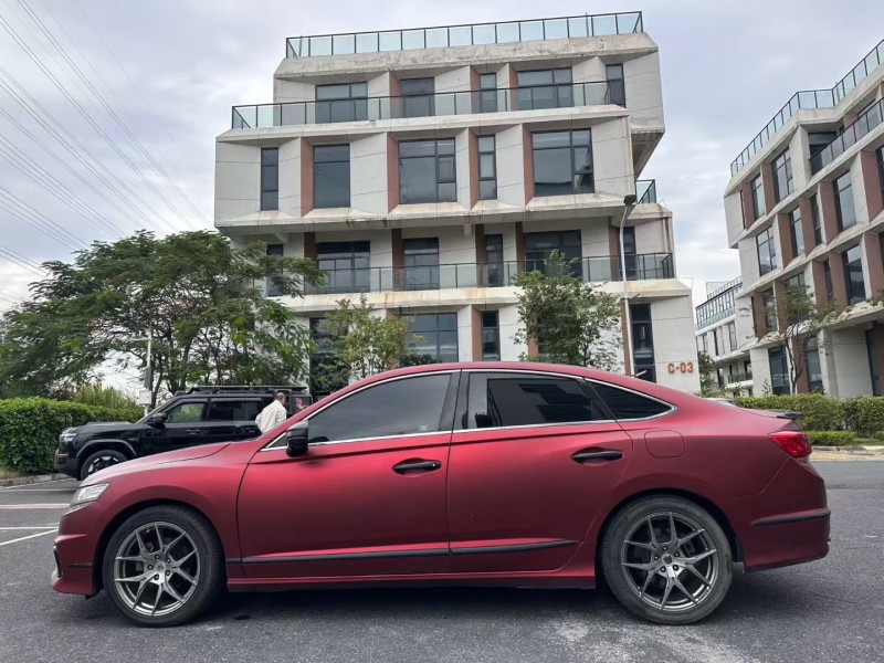 广州16年本田思铂睿4