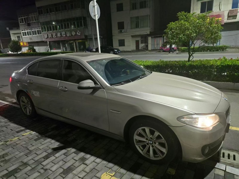 苏州16年宝马5系2