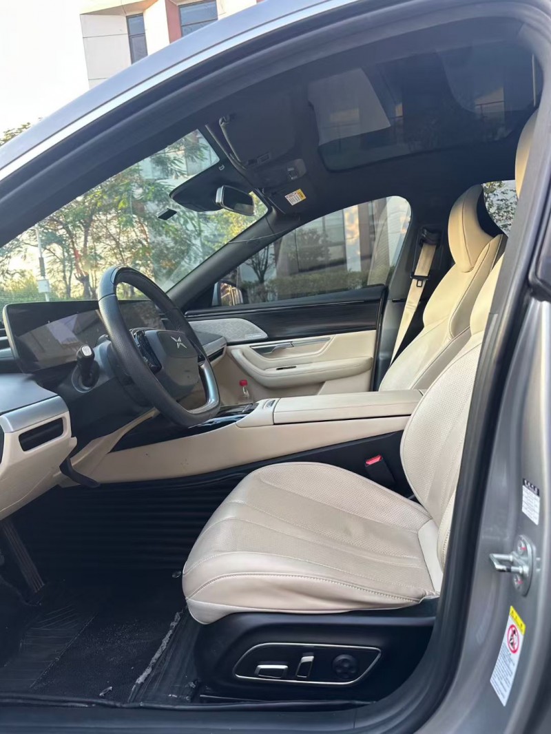 广州20年小鹏汽车p75