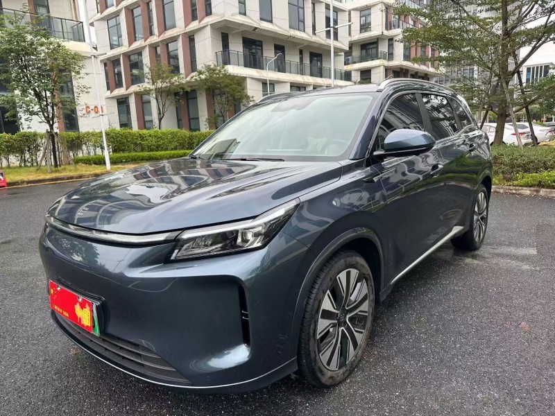 广州25年东风蓝电E53