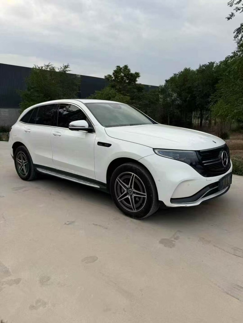 广州22年奔驰EQC3