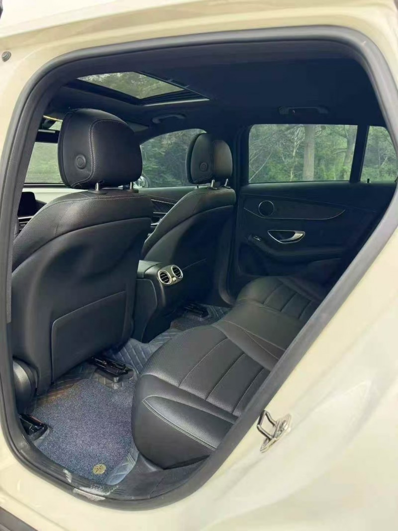 广州22年奔驰EQC7