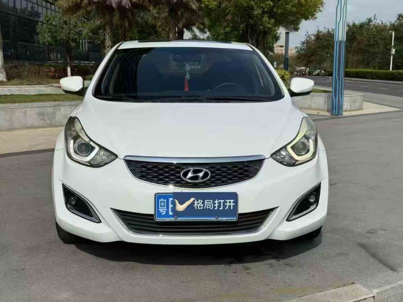 东莞17年现代朗动1