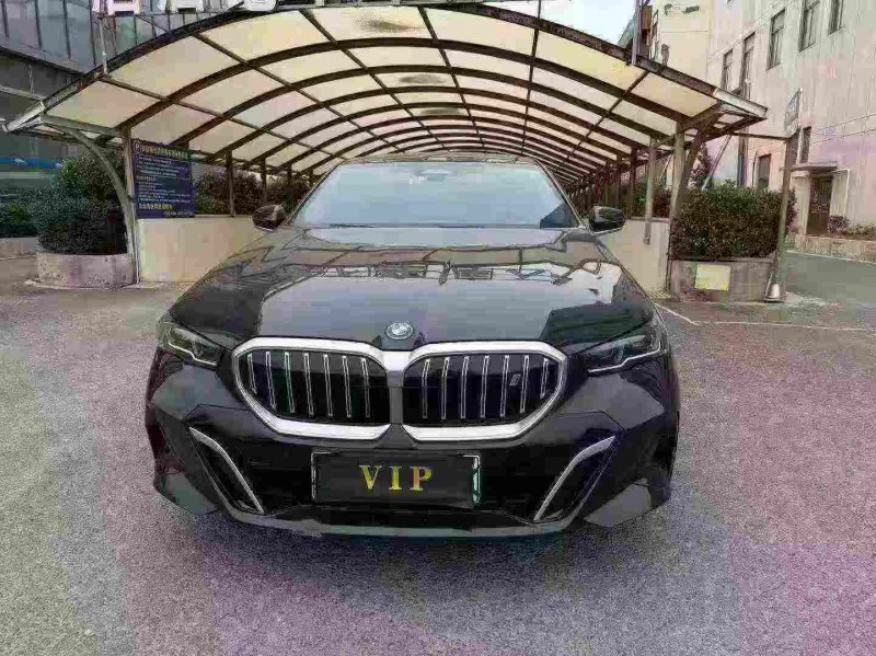 宁波24年宝马i51