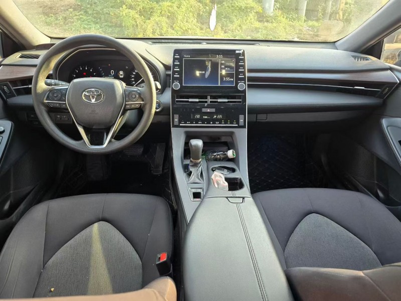 苏州21年丰田亚洲龙6