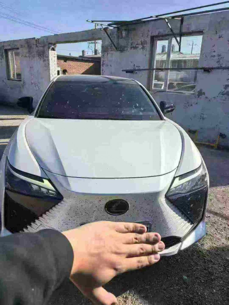 呼和浩特23年雷克萨斯RZ1