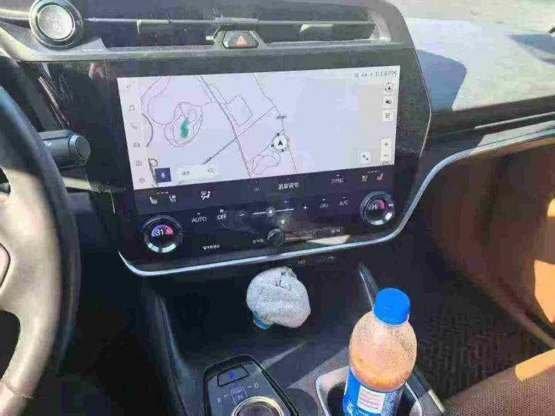 呼和浩特23年雷克萨斯RZ8